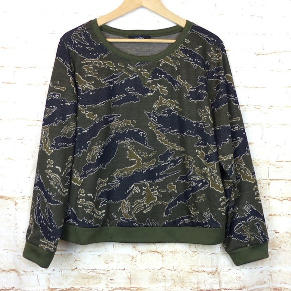 Forever 21 Digital Camo Light Sweatshirt Womens Plus 3X Olive Green Army - Picture 1 of 11